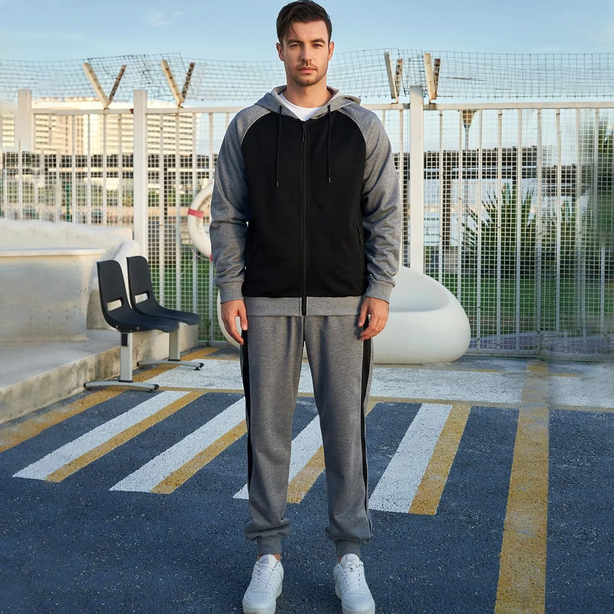 AOTORR Men's Hooded Athletic Tracksuit Sweatsuit Long Sleeve Full-Zip Jogging Sweatpants 2 Piece Patchwork Sportsuits