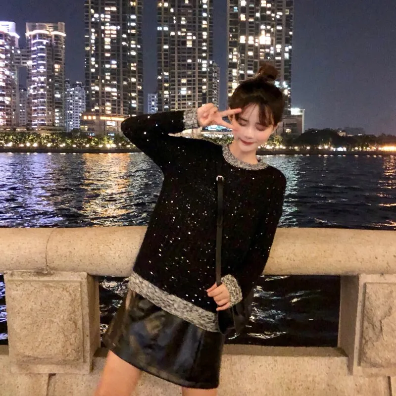 Knitted Sweater With White Dots