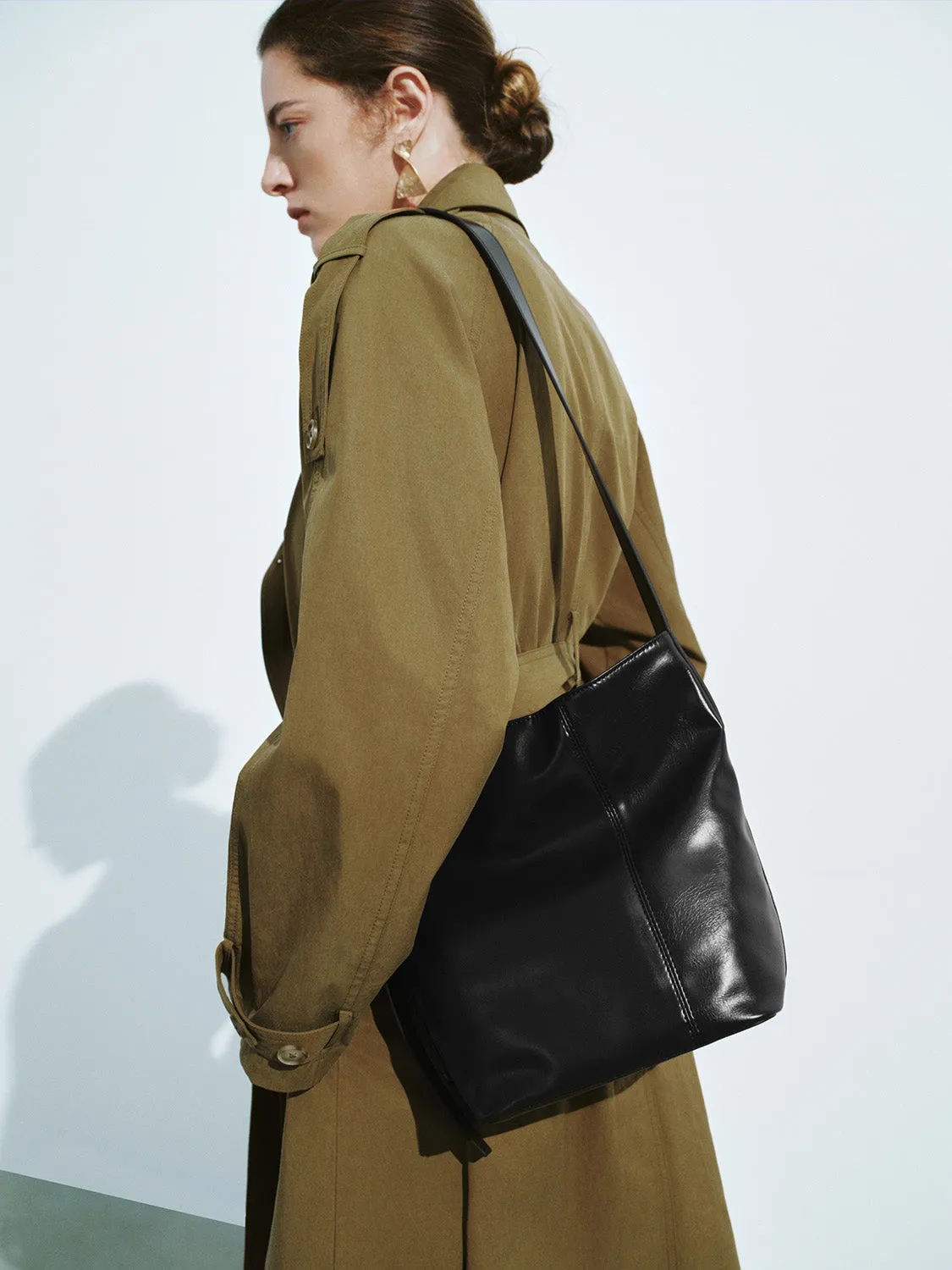 Loose Trench Coat With Belt