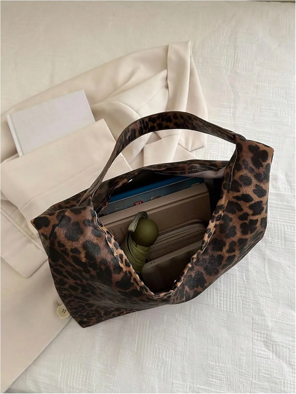 QWINEE Women's Large Capacity Open Top Shoulder Bag Faux Leather Retro Vintage Hobo Handbag