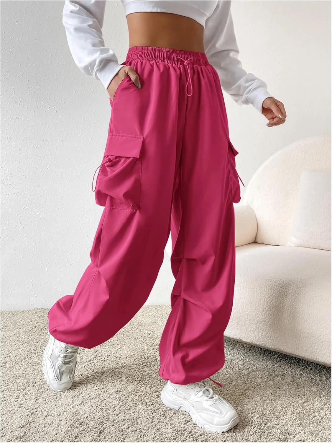 Verdusa Women's Drawstring Waist Cargo Pants Straight Leg Loose Parachute Trousers with Pockets