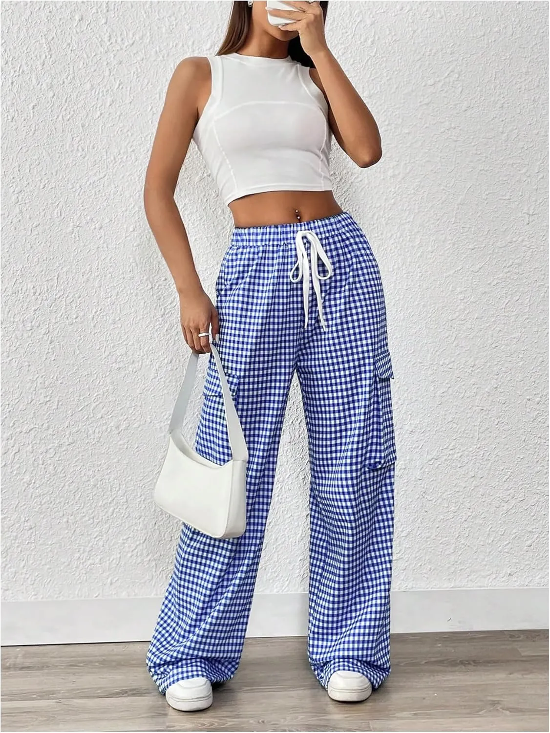Verdusa Women's Elastic Waist Plaid Print Cargo Pants Loose Long Trousers with Pockets