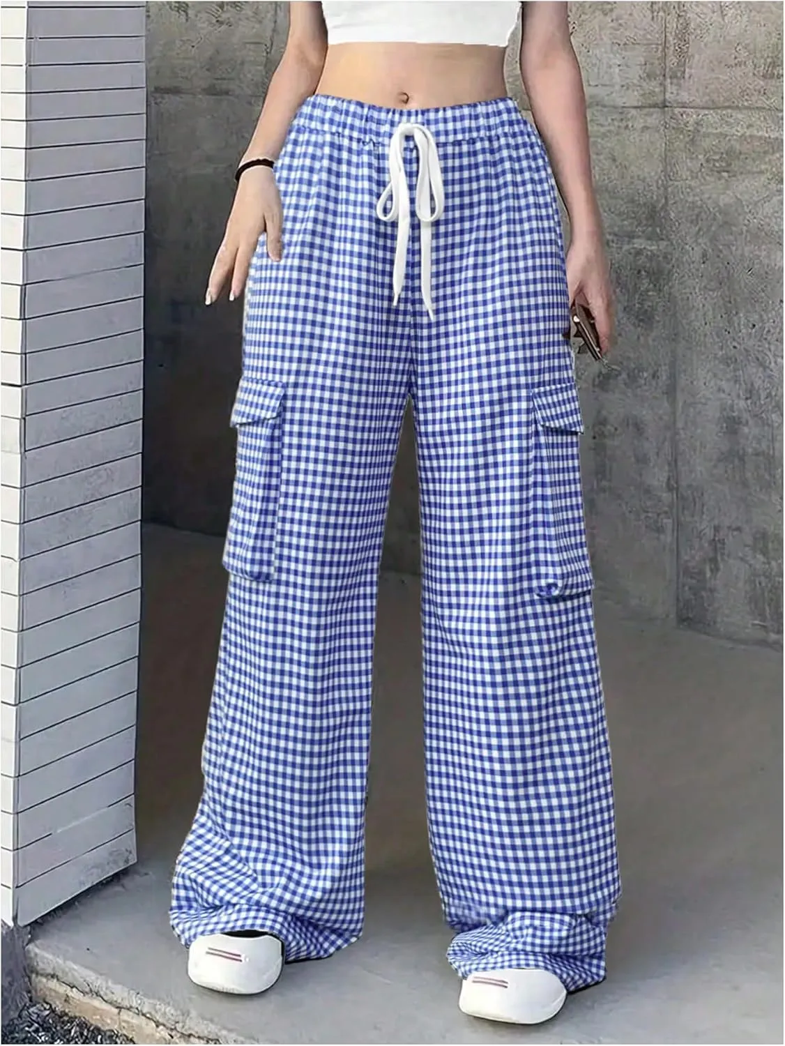 Verdusa Women's Elastic Waist Plaid Print Cargo Pants Loose Long Trousers with Pockets