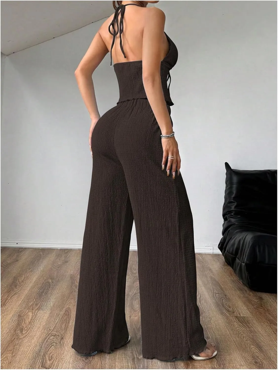 WDIRARA Women's 2 Piece Set Tie Front Halter Camisole Wide Leg Pants Outfits